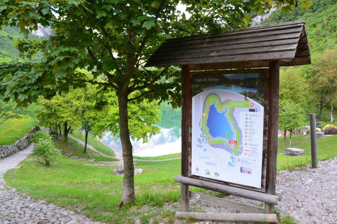 Tenno Appartamenti Garda Lake Exterior photo