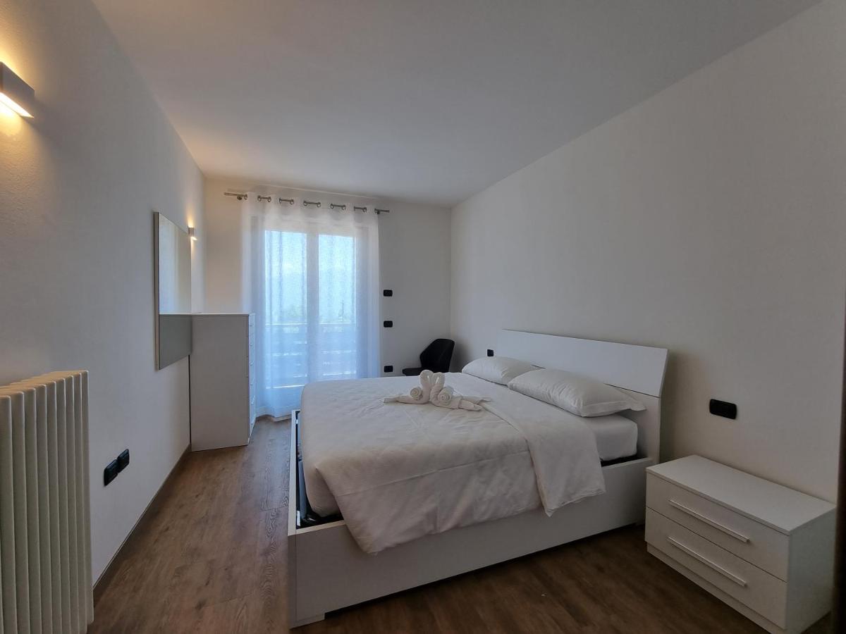 Tenno Appartamenti Garda Lake Exterior photo