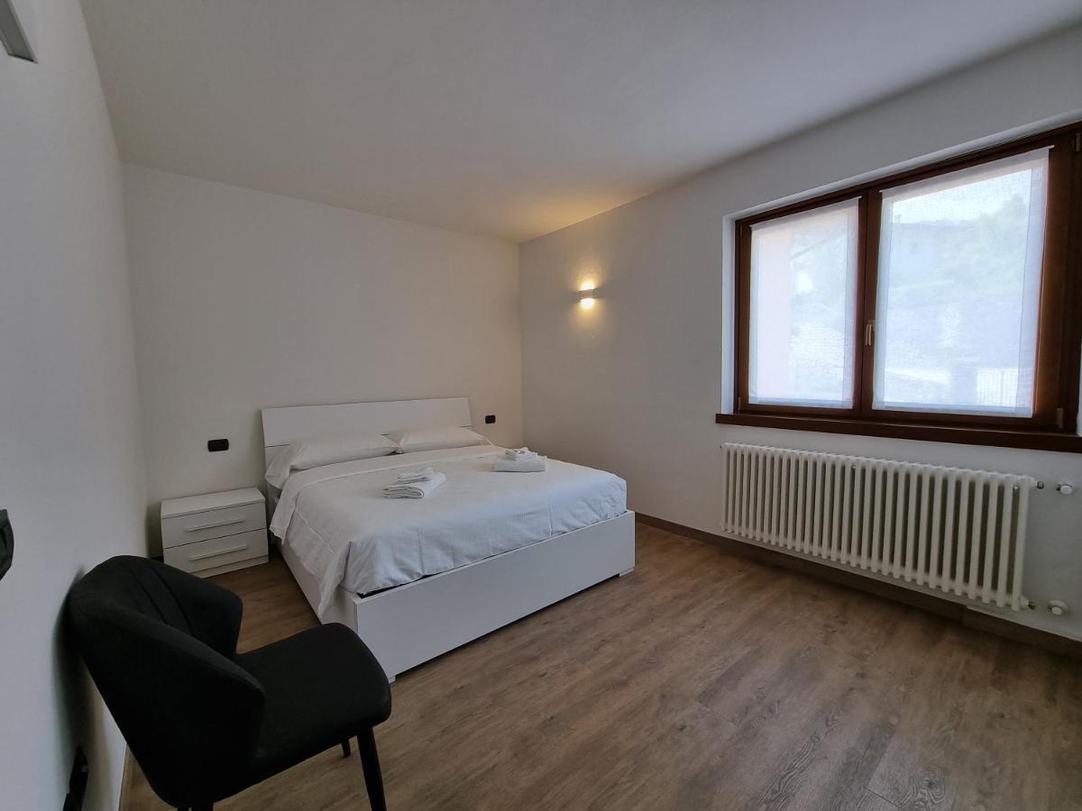 Tenno Appartamenti Garda Lake Exterior photo